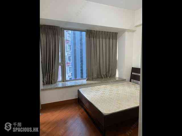 Wan Chai - The Avenue 05