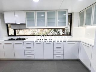 Shouson Hill - Henredon Court 10