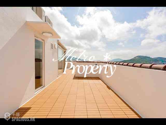Chung Hom Kok - Hillgrove 03