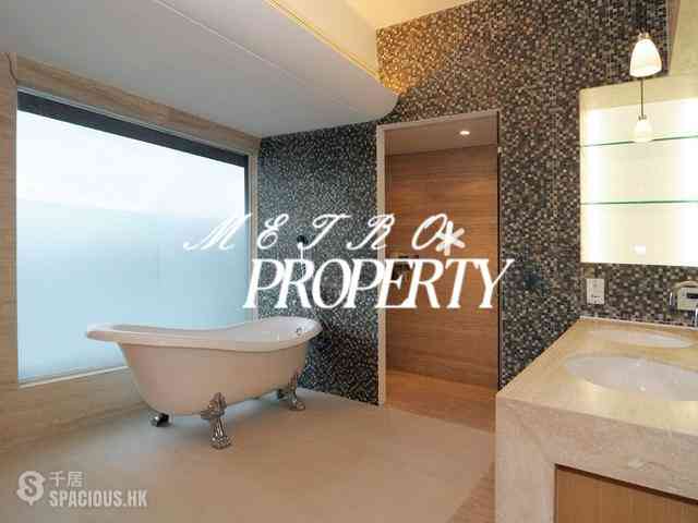 Chung Hom Kok - Pinewaver Villas 07