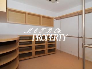 Chung Hom Kok - Pinewaver Villas 08