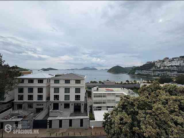 Repulse Bay - Burnside Estate 04
