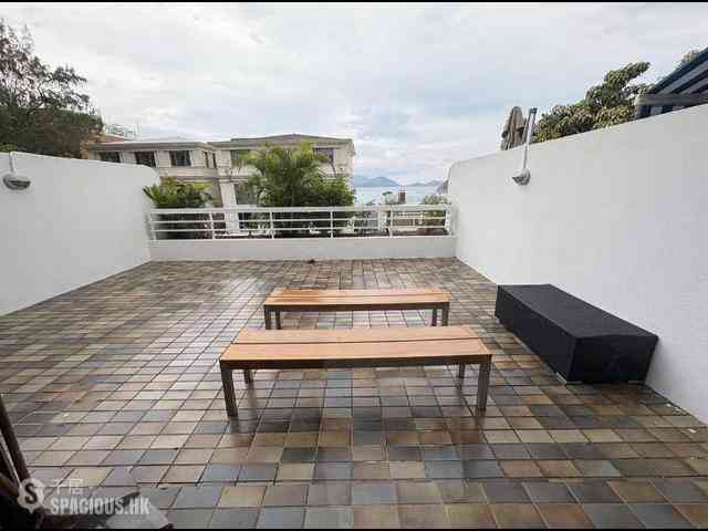 Repulse Bay - Burnside Estate 09