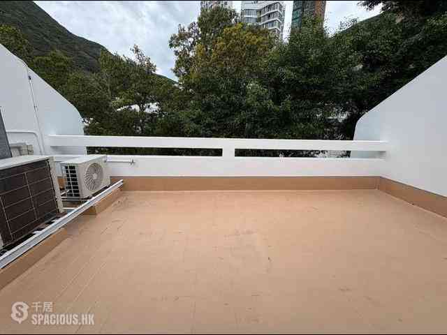 Repulse Bay - Burnside Estate 11