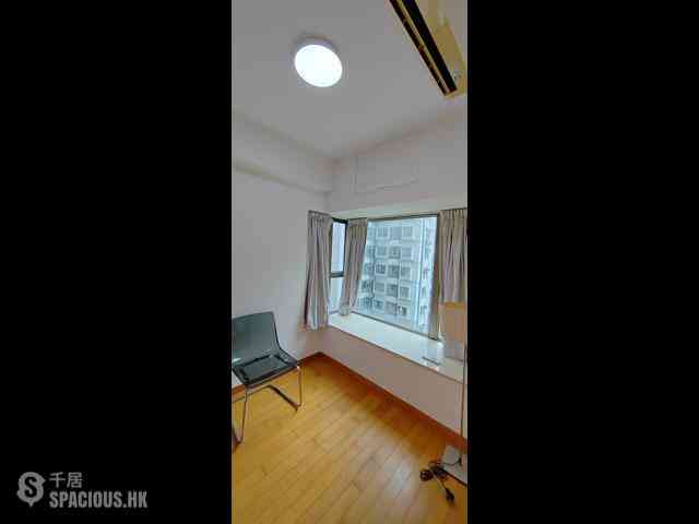 Wan Chai - The Zenith 06