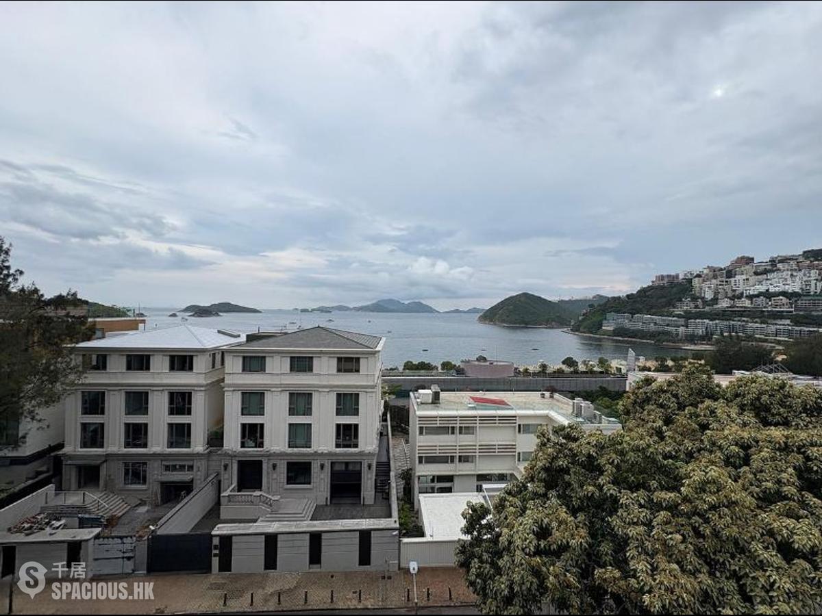 Repulse Bay - Burnside Estate 01