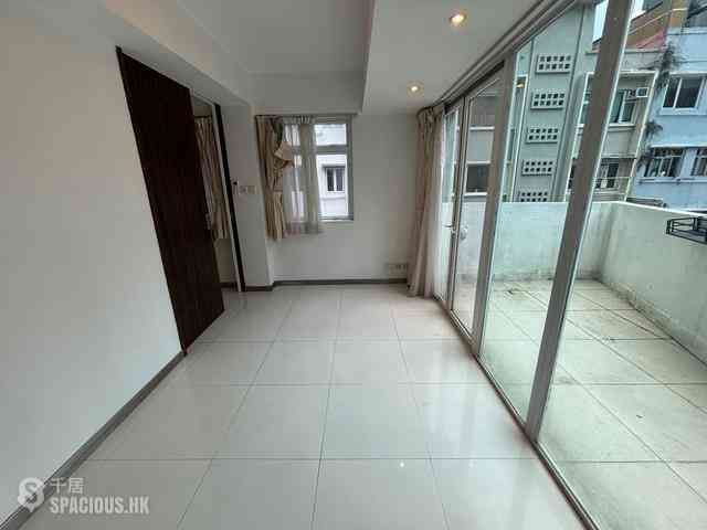 Soho - 21, Elgin Street 05