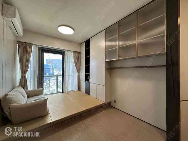 Wong Chuk Hang - The Southside Phase 2 La Marina 01
