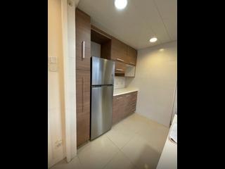 Mid Levels West - Lyttelton Garden Block 2 02