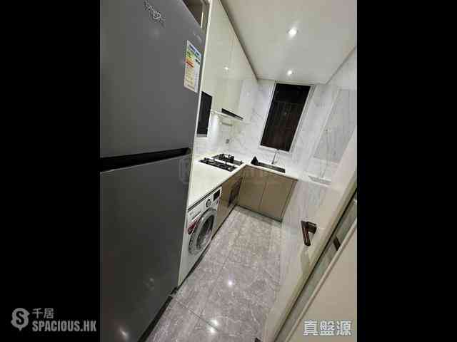 Tseung Kwan O - Savannah Block 1 03
