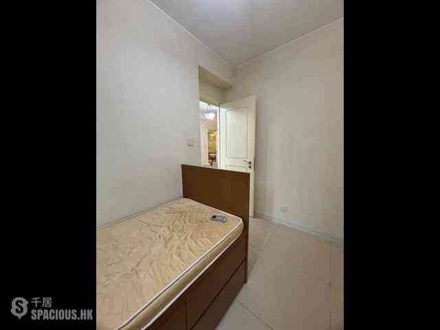 Tung Chung - Caribbean Coast Phase 1 Monterey Cove Tower 2 04
