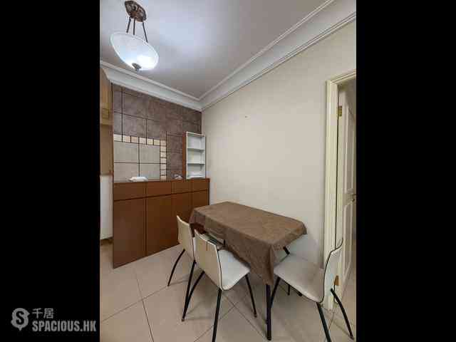 Tung Chung - Caribbean Coast Phase 1 Monterey Cove Tower 2 05