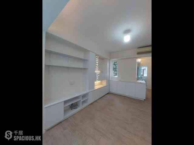 Sai Ying Pun - 2B, Second Street 13