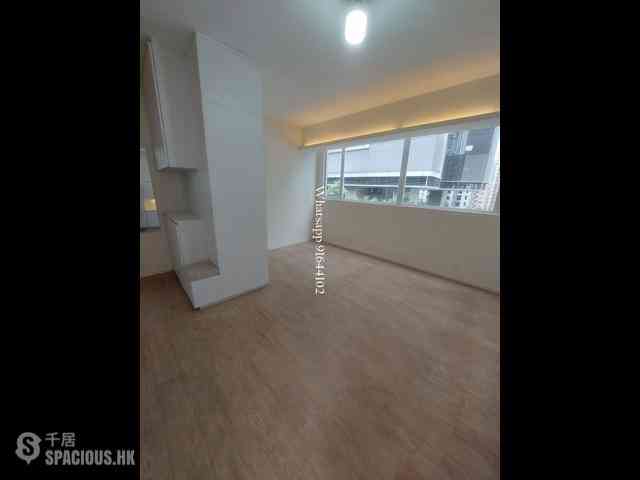 Sai Ying Pun - 2B, Second Street 20