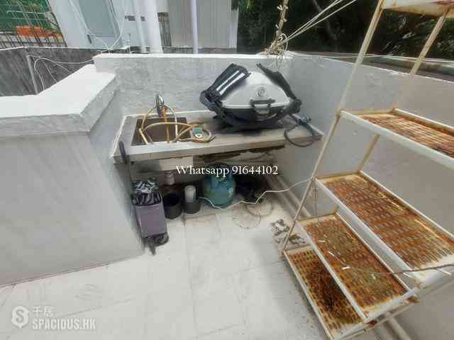 Sai Ying Pun - 2B, Second Street 34