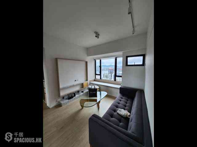 Mid Levels West - Ying Piu Mansion 01