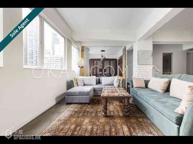 Wan Chai - Hennessy Building 03
