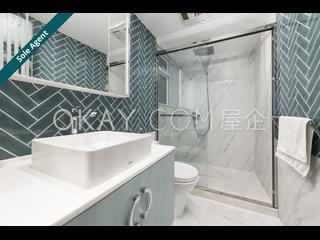 Wan Chai - Hennessy Building 11