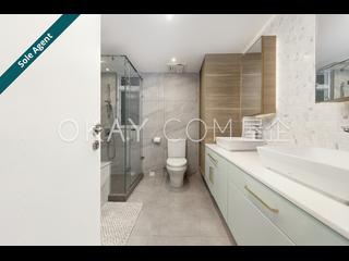 Wan Chai - Hennessy Building 15