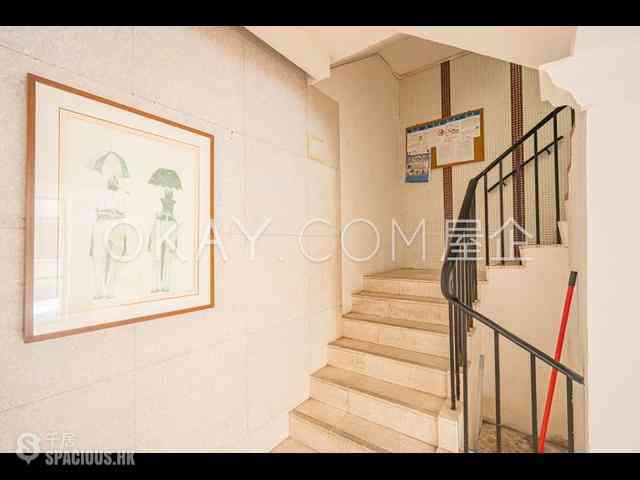 Tai Hang - 5, Wang Fung Terrace 13
