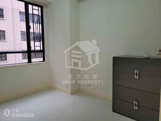 Soho - Cameo Court 04