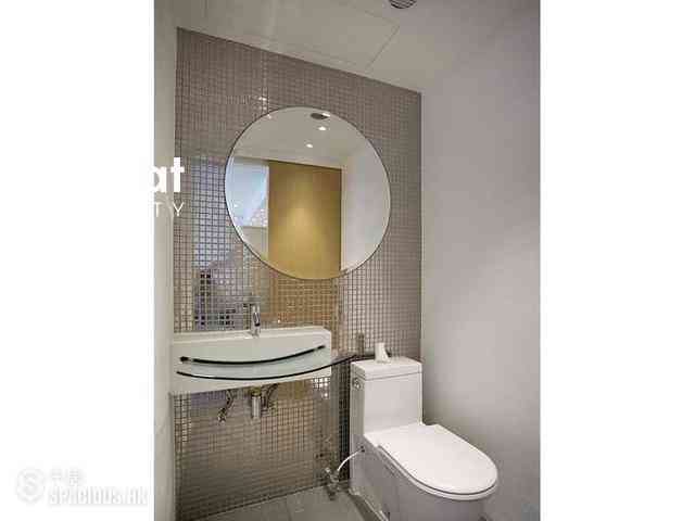 Chung Hom Kok - Pinewaver Villas 11