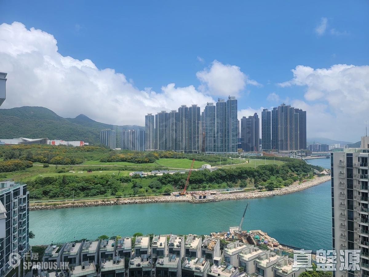 Tseung Kwan O - Monterey 01