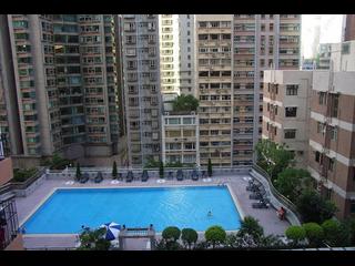 Mid Levels Central - Winsome Park 25