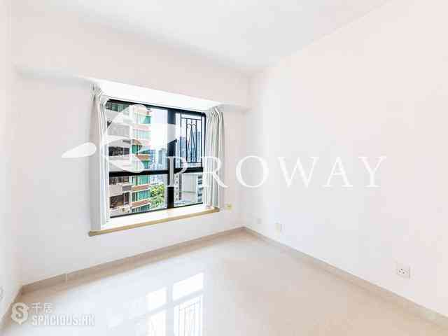 Mid Levels West - Wilton Place 05