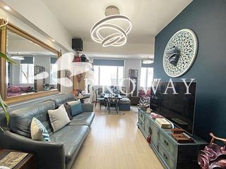 Wan Chai - Bowrington Building 04