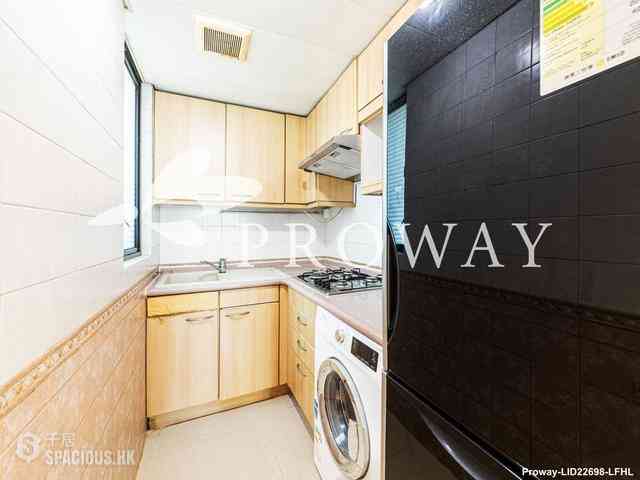 Mid Levels West - Wilton Place 08