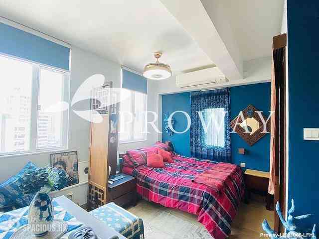 Wan Chai - Bowrington Building 06