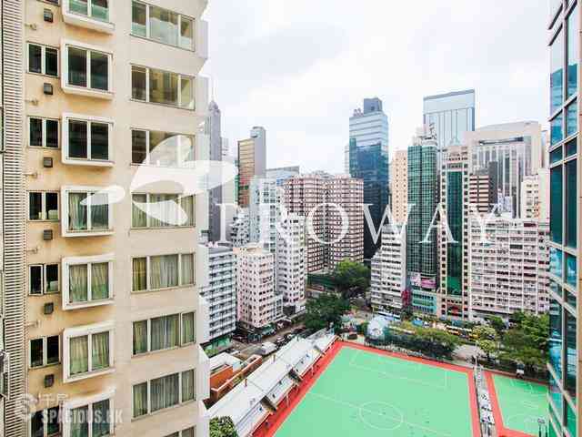 Wan Chai - The Avenue 02