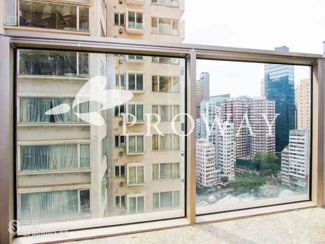 Wan Chai - The Avenue 03