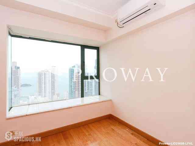 Kennedy Town - University Heights 09