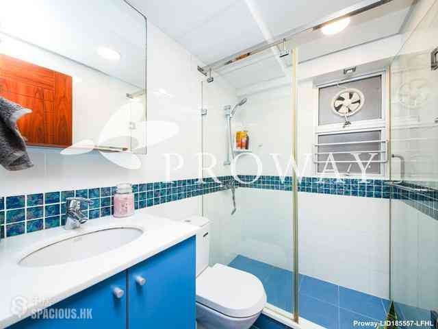 Ap Lei Chau - South Horizons Phase 2 Yee Ngar Court (Block 9) 10
