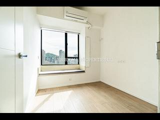 Mid Levels West - Ying Piu Mansion 06