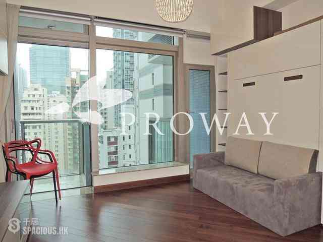 Wan Chai - The Avenue 01