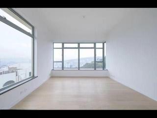 Mid Levels East - Bowen Place 02