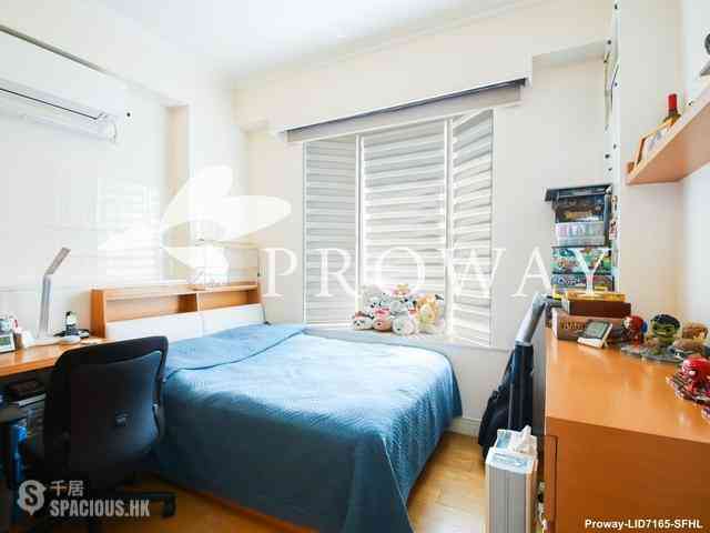 Chung Hom Kok - Hillgrove 07