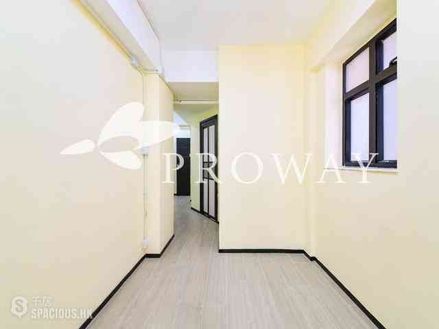 Causeway Bay - Hing Yue Mansion 05