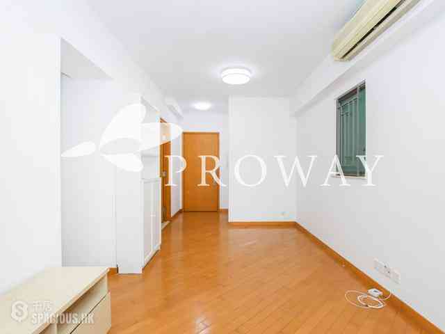 Wan Chai - The Zenith 04