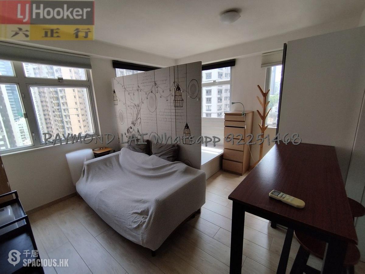 Sai Ying Pun - Fook Moon Building 01
