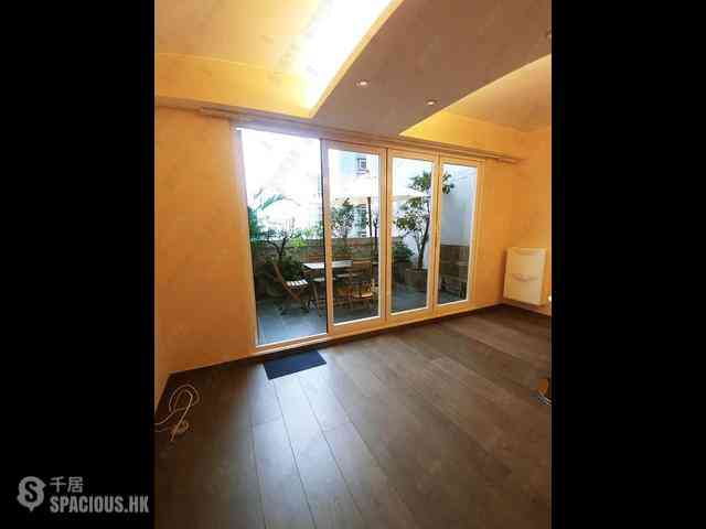 Mid Levels Central - Ryan Mansion 03