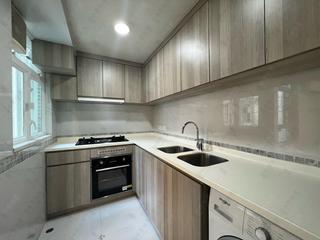 Mid Levels Central - Goldwin Heights 08