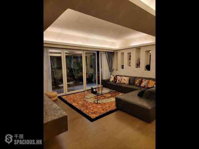Mid Levels Central - 40, Conduit Road 05