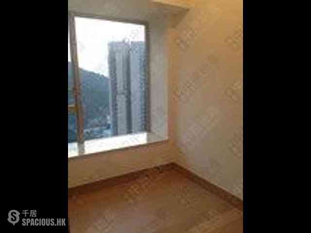 Kennedy Town - Cadogan 01