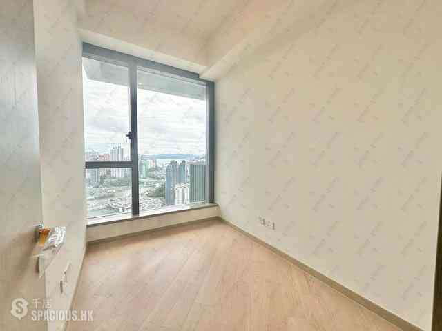 Wong Chuk Hang - The Southside Phase 1 Southland Tower 1A 02
