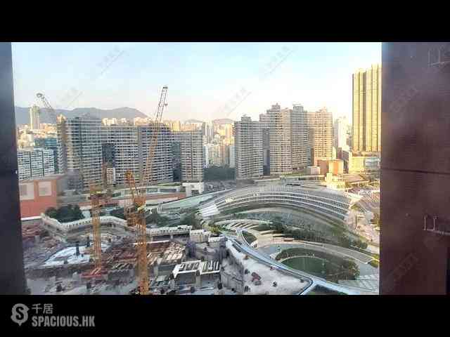 West Kowloon - The Arch Moon Tower (Block 2A) 02