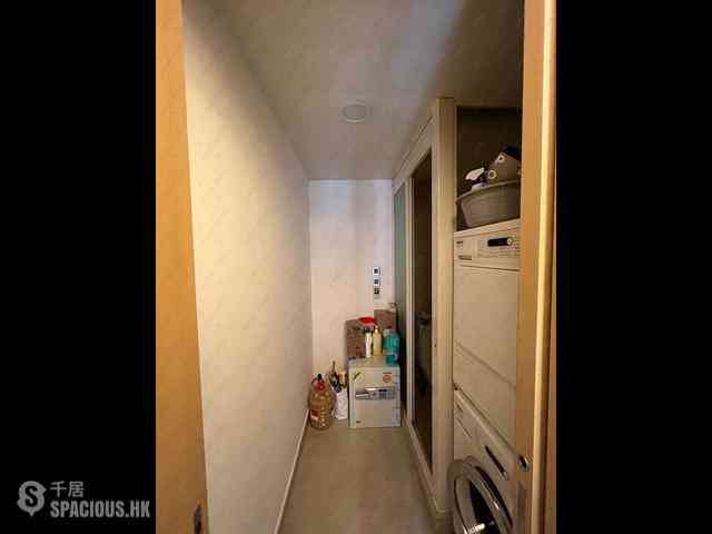 Wong Chuk Hang - Marinella Block 8 10
